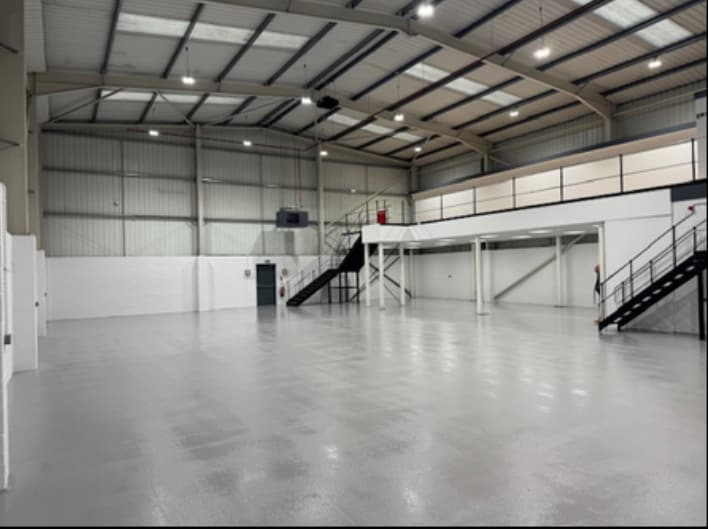 Lowfields Rd, Leeds to rent Interior Photo- Image 1 of 6