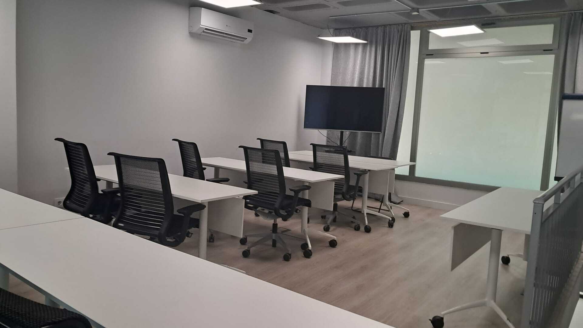 Calle Juan Carlos i, 13 Local 47, Alcalá de Henares, Madrid to rent Interior Photo- Image 1 of 2