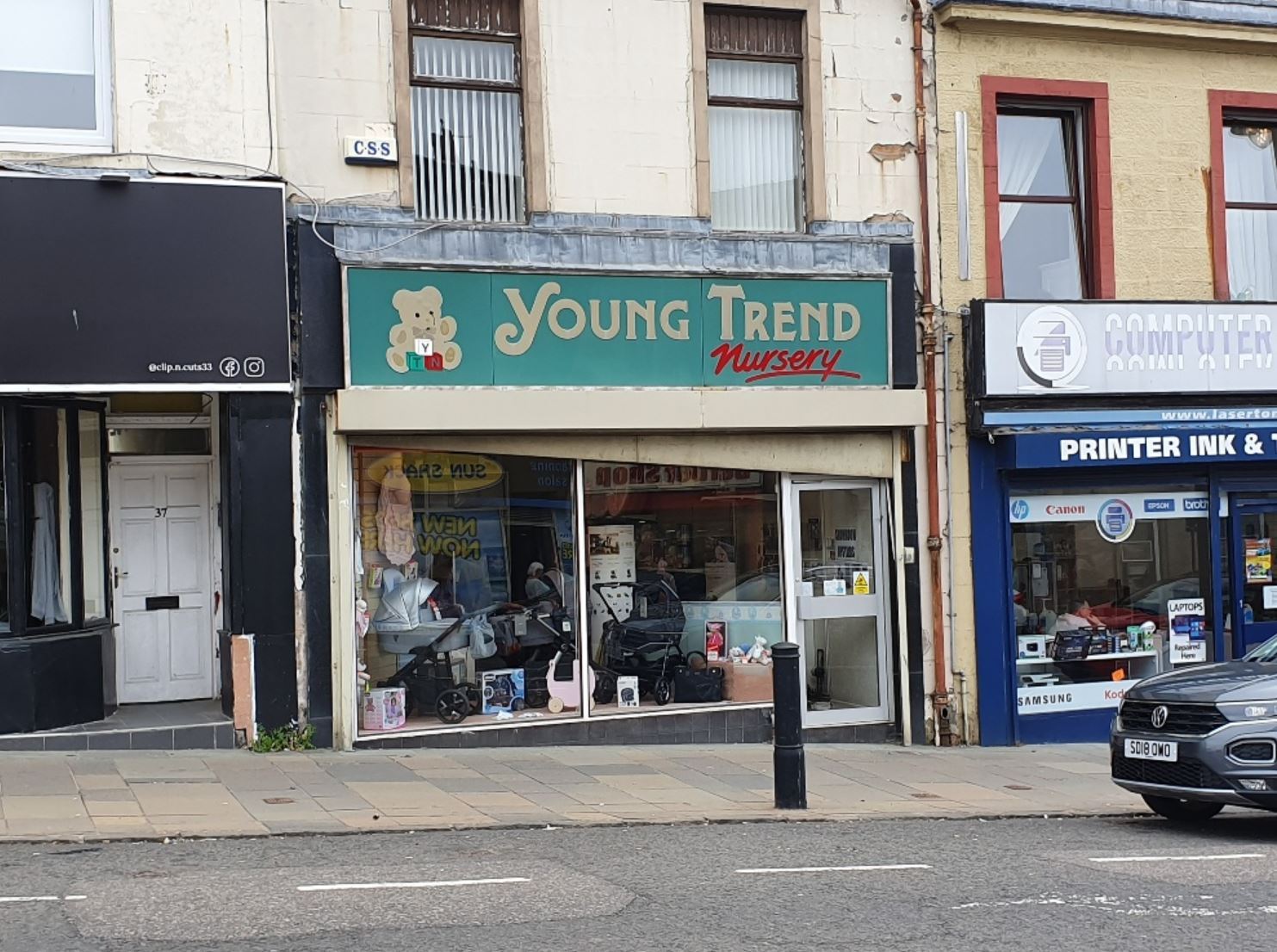 South Bridge, Airdrie for sale Primary Photo- Image 1 of 1