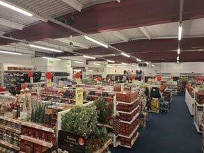 Doncaster Rd, Langold to rent Interior Photo- Image 1 of 2