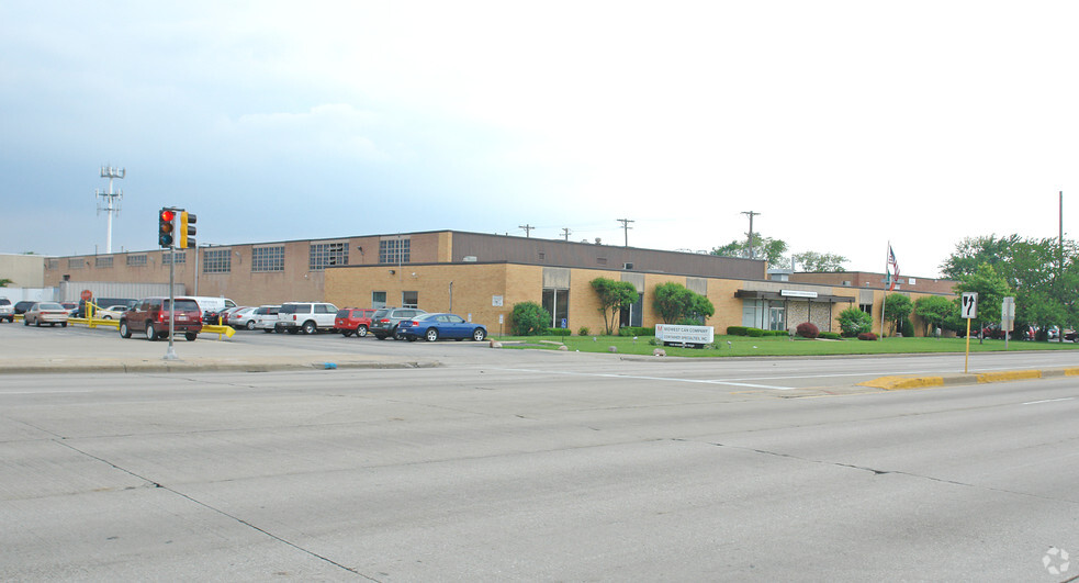 1950 N Mannheim Rd, Melrose Park, IL for sale - Building Photo - Image 1 of 1