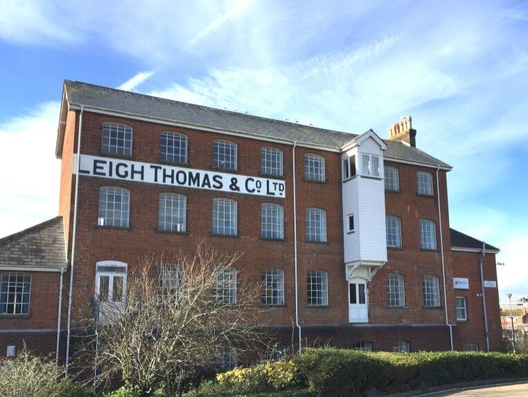 Furlongs, Newport to rent Building Photo- Image 1 of 2