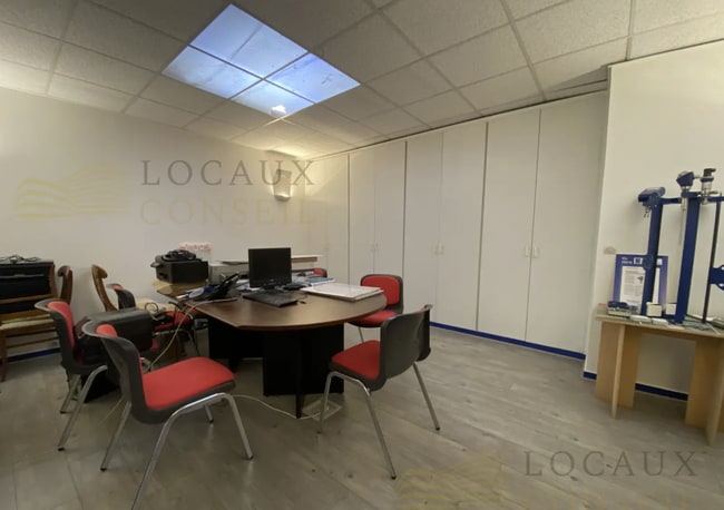 Vente Local d'activités 230 m²