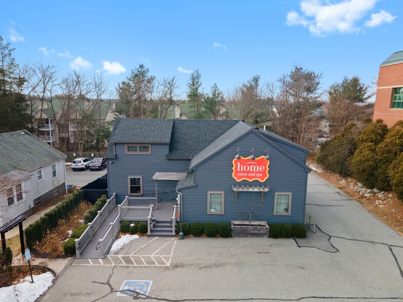 391 Long Hill Rd, Groton, CT for sale - Building Photo - Image 1 of 1