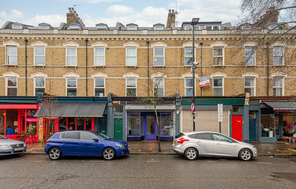 154 Tollington Park, London to rent Building Photo- Image 1 of 11