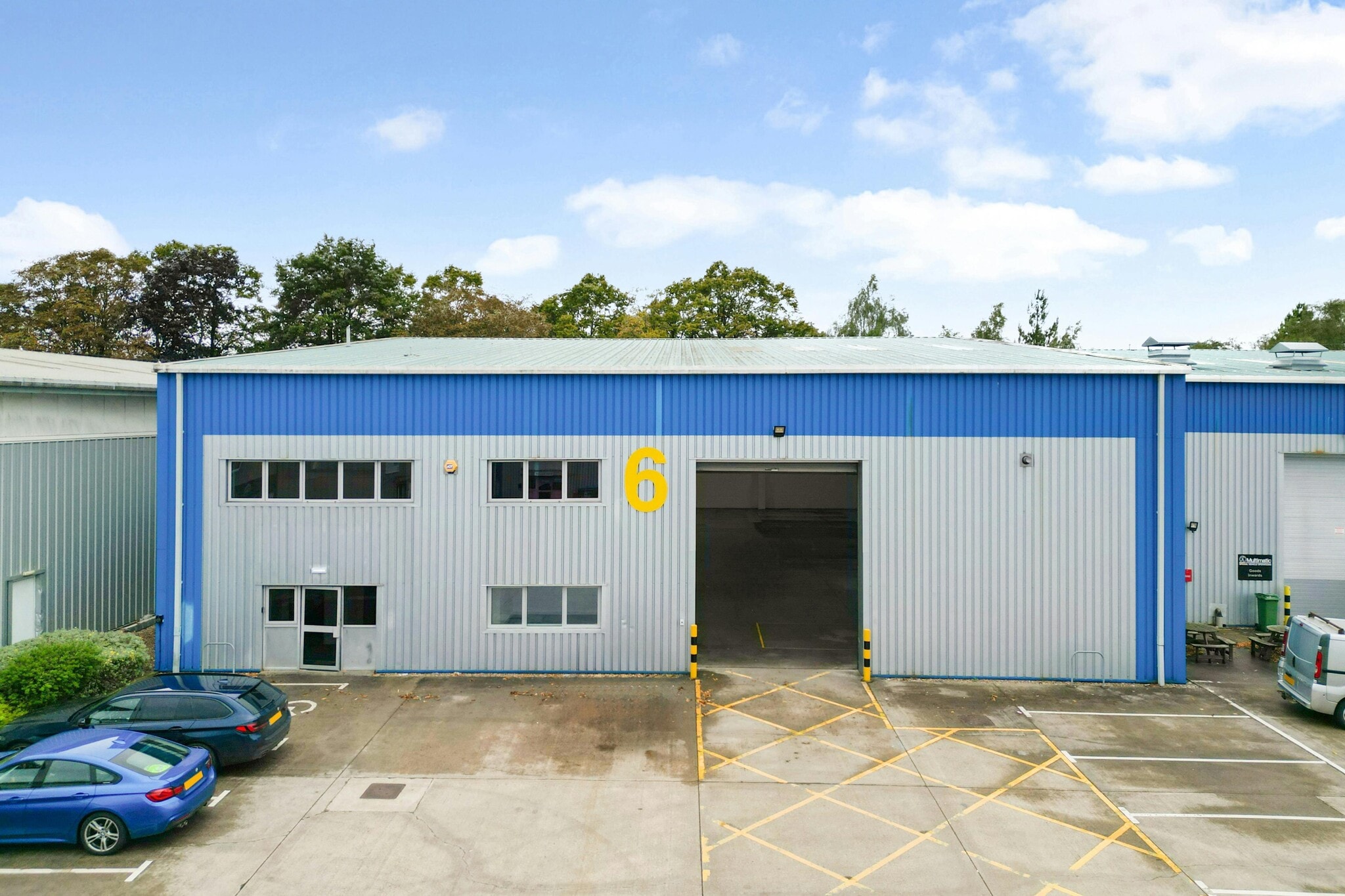 Spitfire Clos, Coventry to rent Building Photo- Image 1 of 8