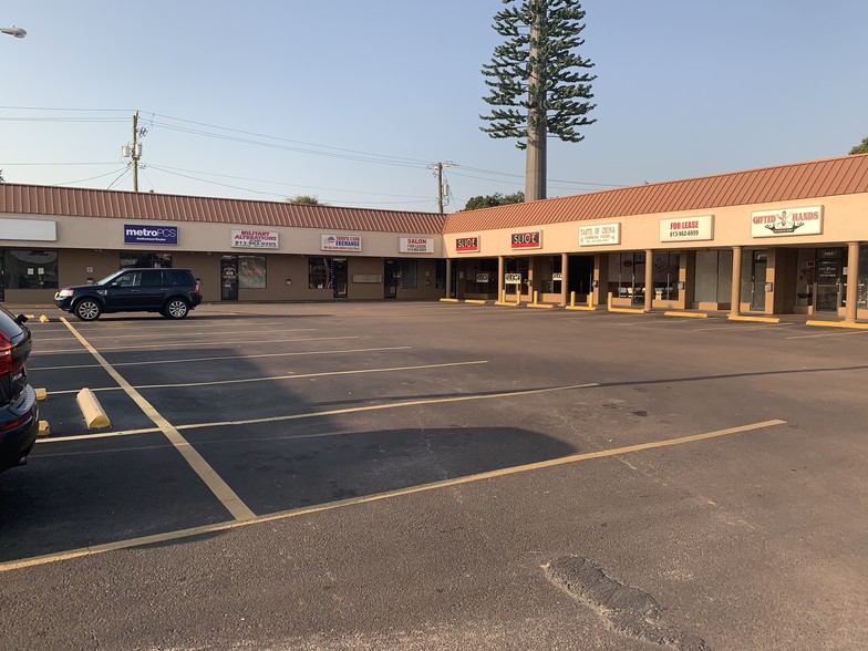 5821-5843 S Dale Mabry Hwy, Tampa, FL for rent - Building Photo - Image 2 of 3