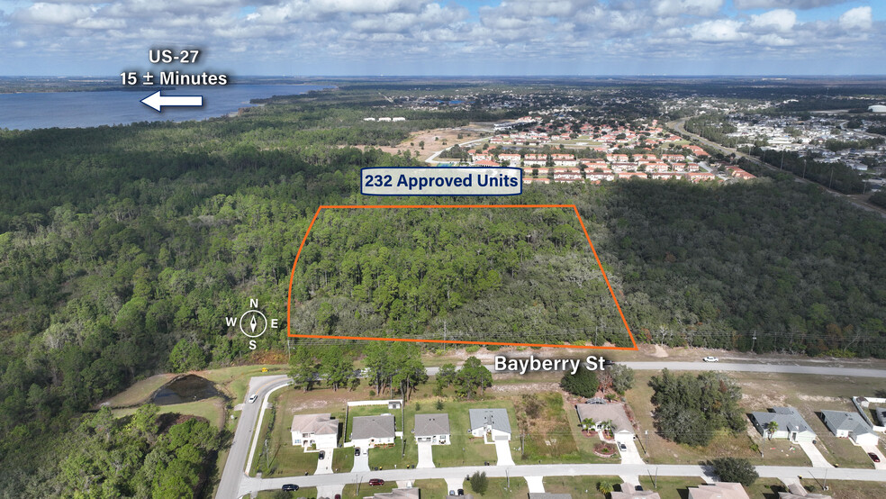 401 Bayberry St, Poinciana, FL for sale - Primary Photo - Image 3 of 8