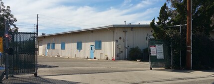 136 N 13th St, Santa Paula, CA for rent Primary Photo- Image 1 of 3