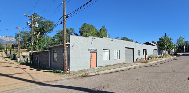 102 S Chestnut St, Colorado Springs, CO for rent - Building Photo - Image 2 of 8