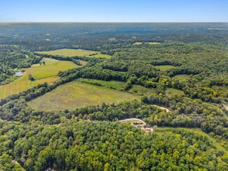 More details for 299 Natural Bridge Park Rd, Waynesboro, TN - Specialist for Sale