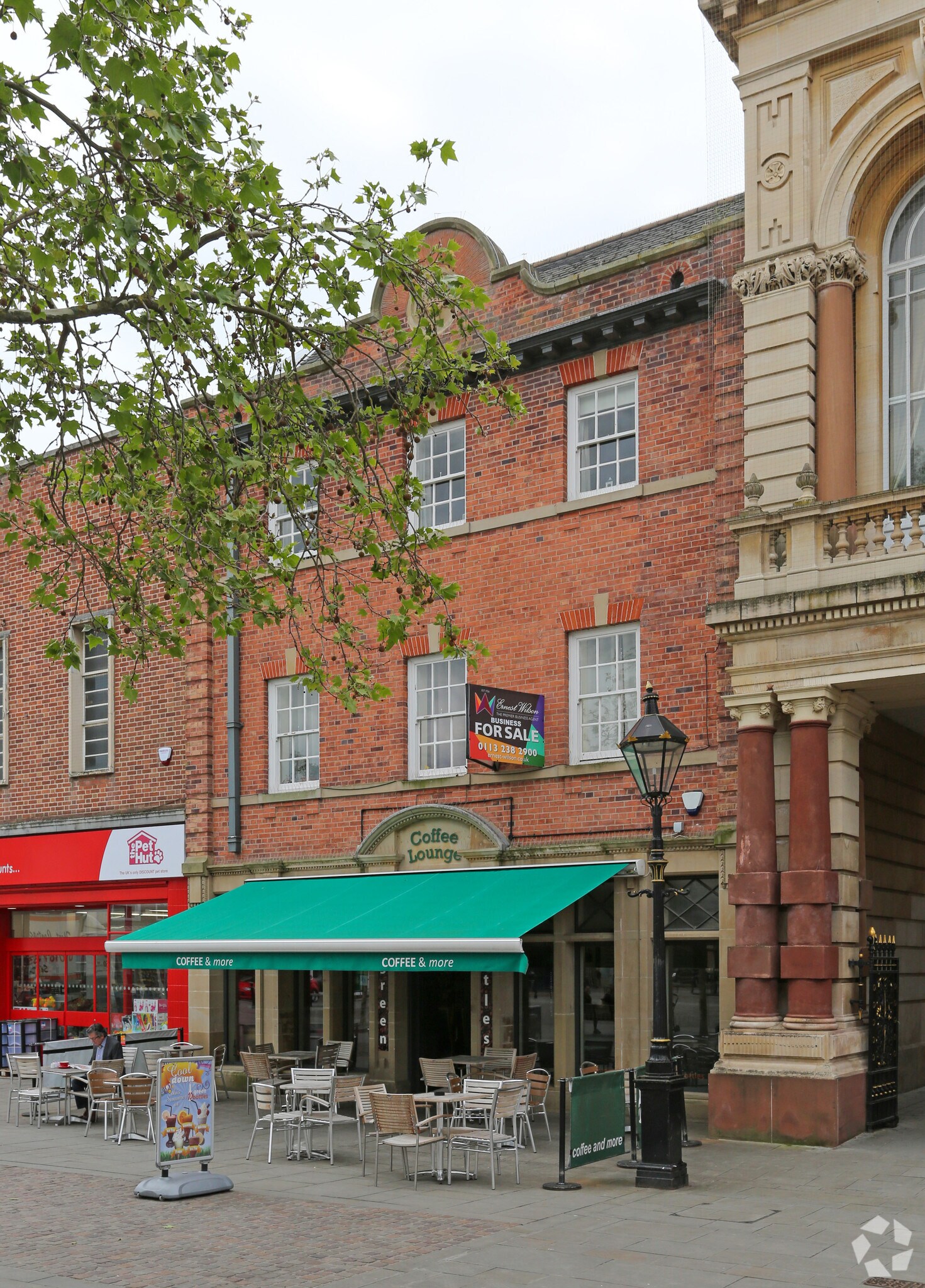 15 The Square, Retford for sale Primary Photo- Image 1 of 1