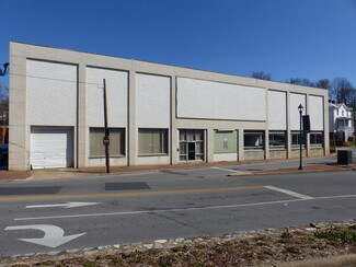 More details for 709 N Augusta St, Staunton, VA - Light Industrial for Sale