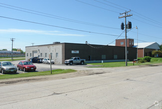 More details for 1614 Fuller Rd, West Des Moines, IA - Industrial for Rent