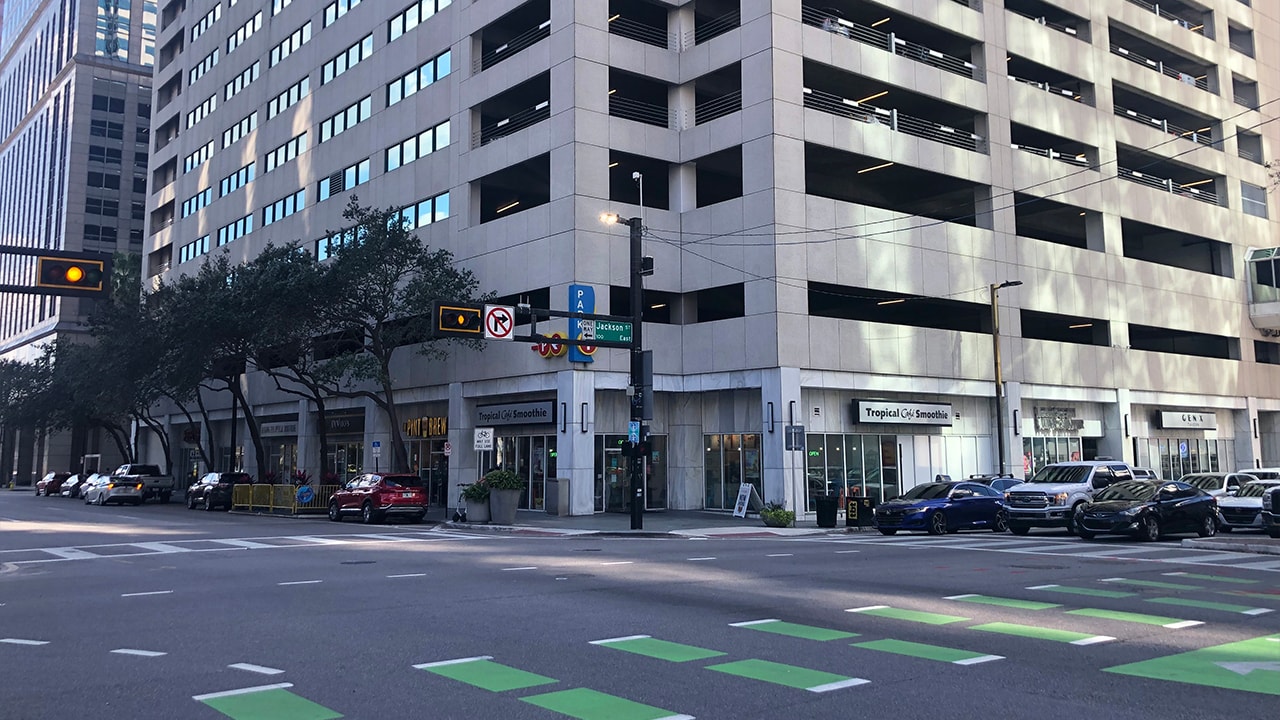 203 N Ashley Dr, Tampa, FL to rent Building Photo- Image 1 of 1