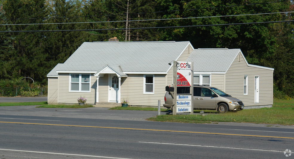 5905 E Taft Rd, North Syracuse, NY for rent - Building Photo - Image 2 of 22