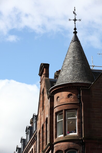 7-15 Rose St, Edinburgh to rent - Building Photo - Image 2 of 3