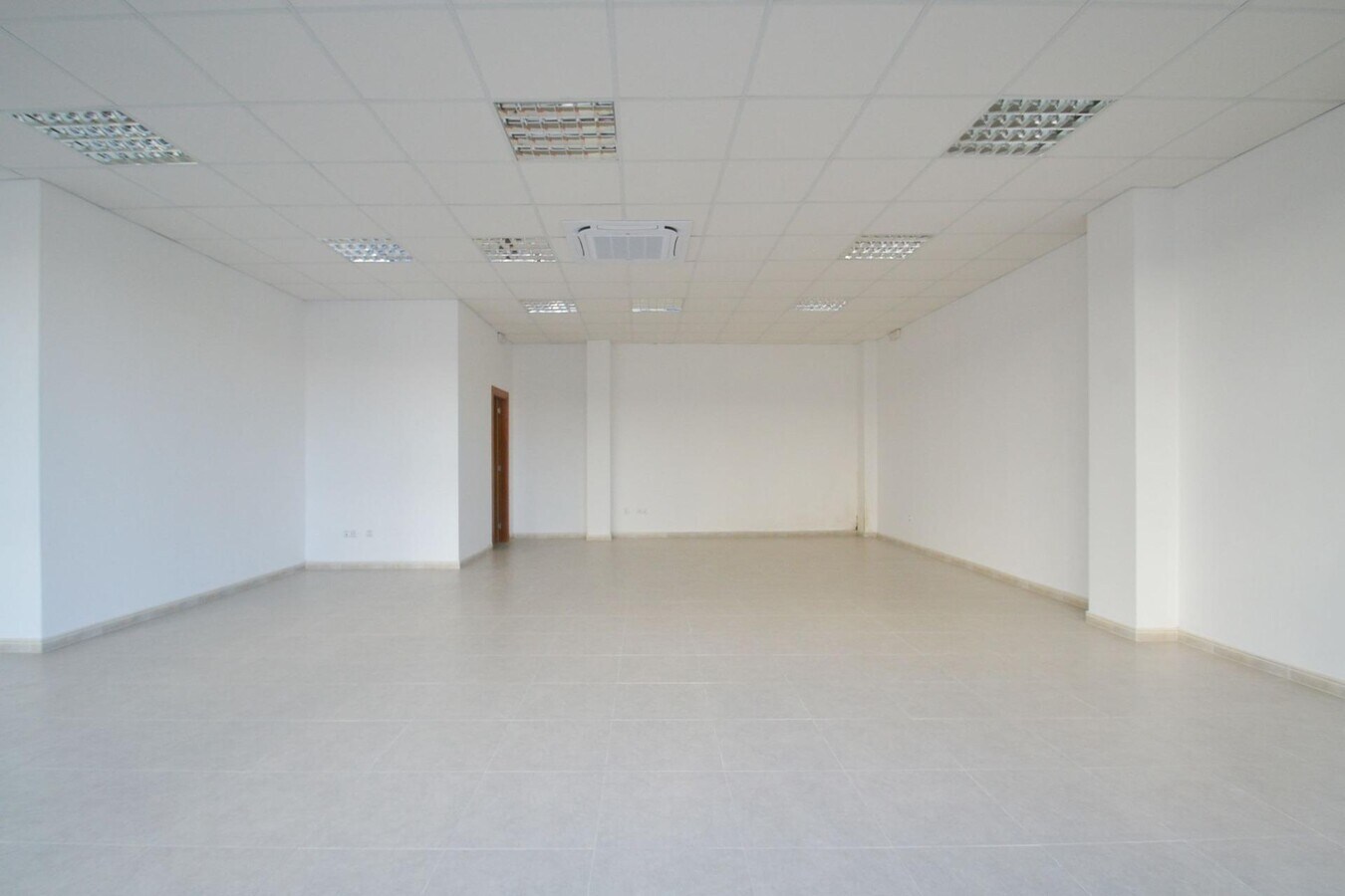 Deltebre, TAR 43580 - Unit Pta. B - - Interior Photo - Image 1 of 1