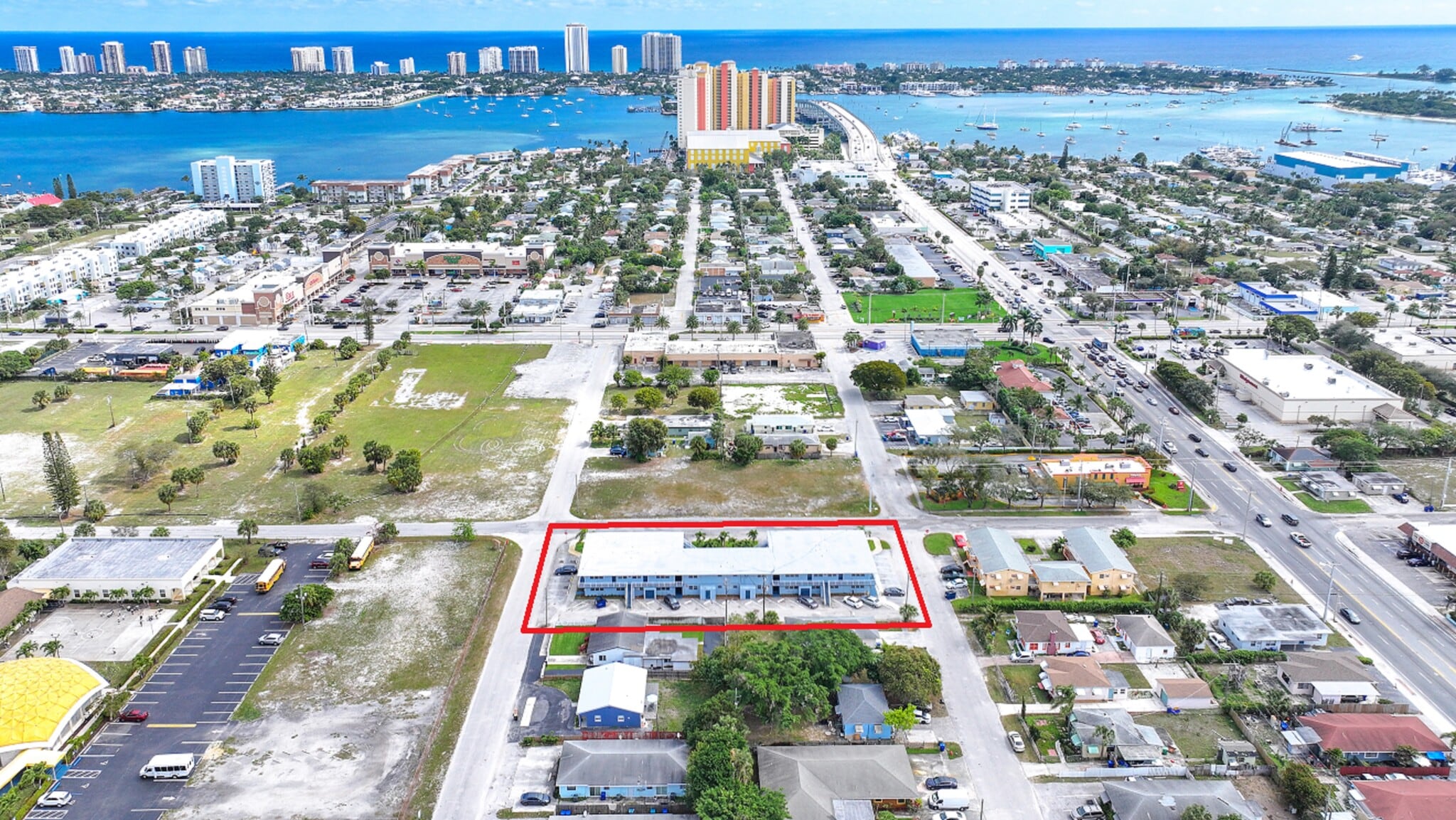 2701 Avenue E, Riviera Beach, FL for sale Building Photo- Image 1 of 1