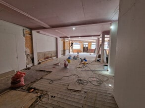 247 Barking Rd, London to rent Interior Photo- Image 2 of 3