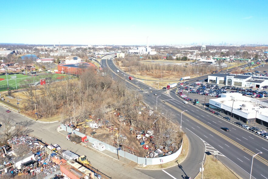 1333 US Hwy 1, Avenel, NJ for sale - Building Photo - Image 3 of 3