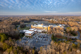 1450 Matthews Township Pky, Matthews, NC - aerial  map view