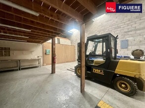 705 Avenue De L'Europe, Saint-Cannat to rent Building Photo- Image 1 of 2