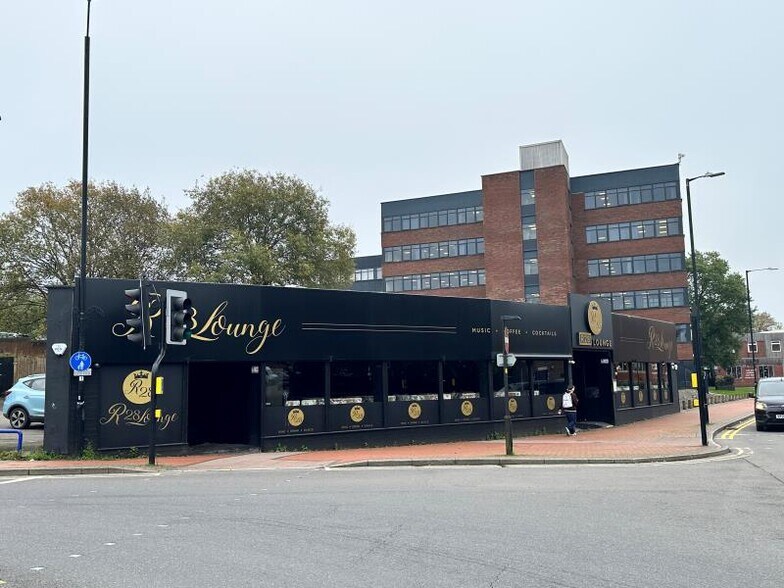 7 Bond Gate, Nuneaton, CV11 4AE UK