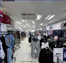 195-199 High St, Arbroath to rent Interior Photo- Image 1 of 2