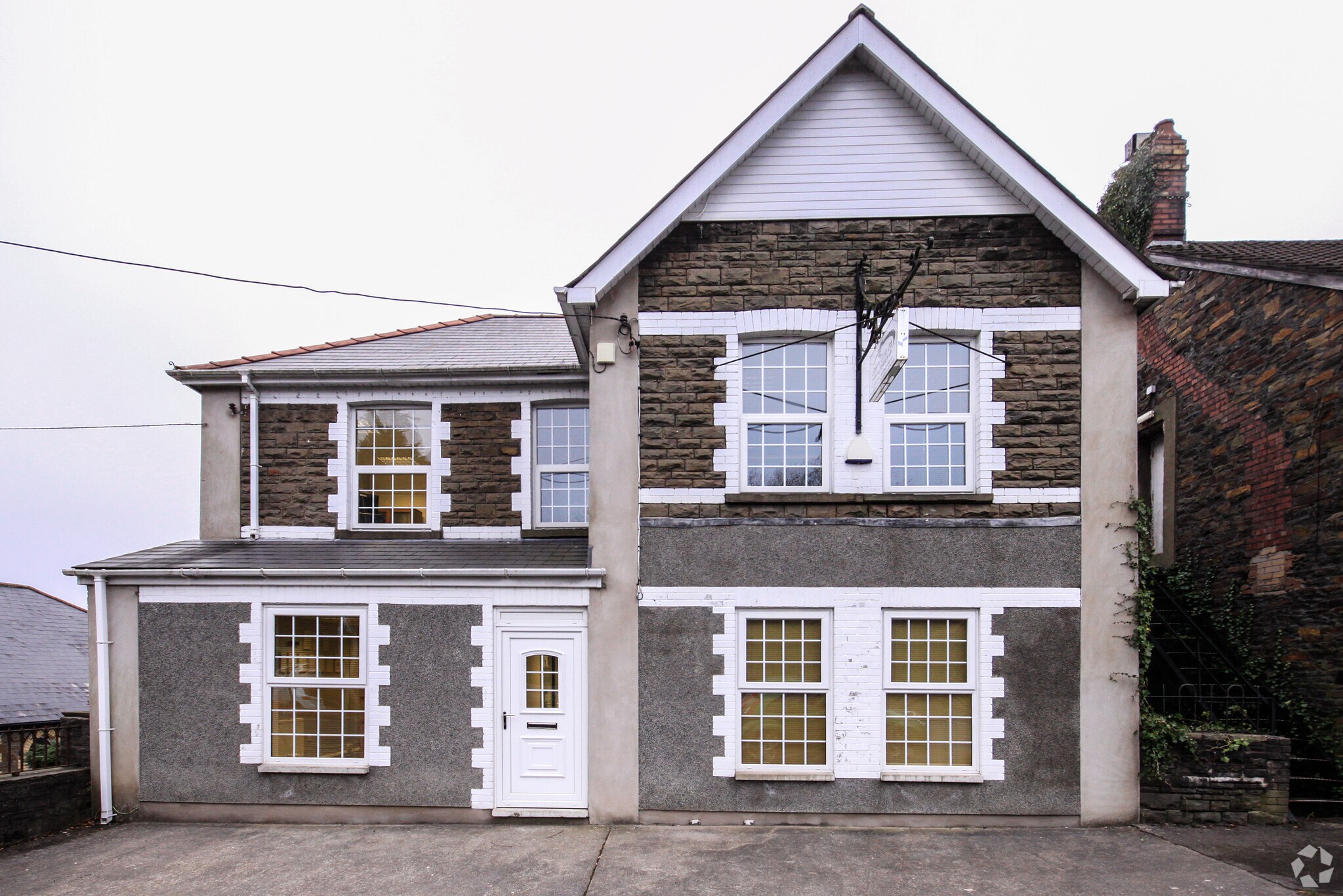 Commercial St, Pontllanfraith for sale Primary Photo- Image 1 of 1