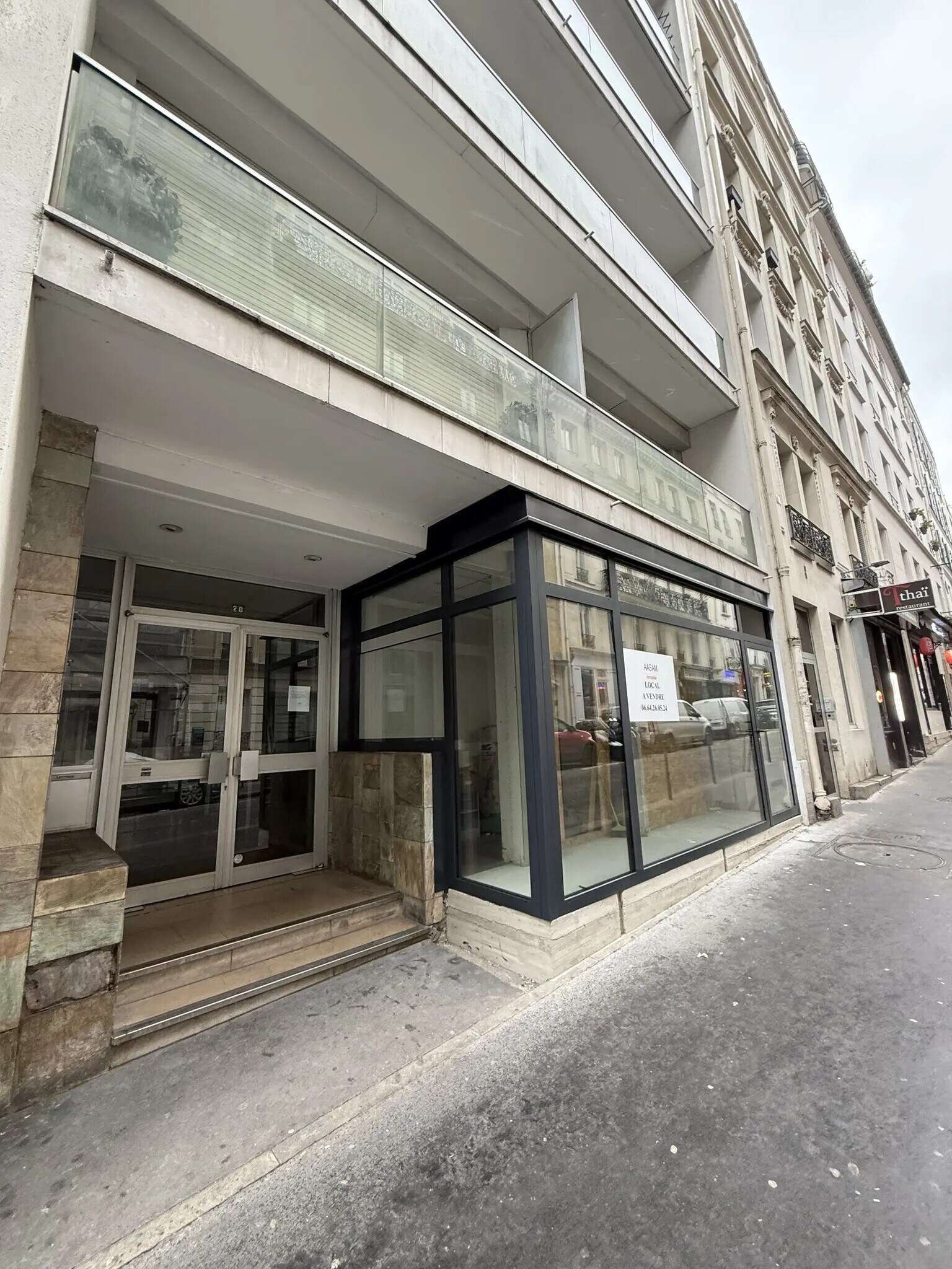 Build-to-Rent in Paris for sale Building Photo- Image 1 of 4