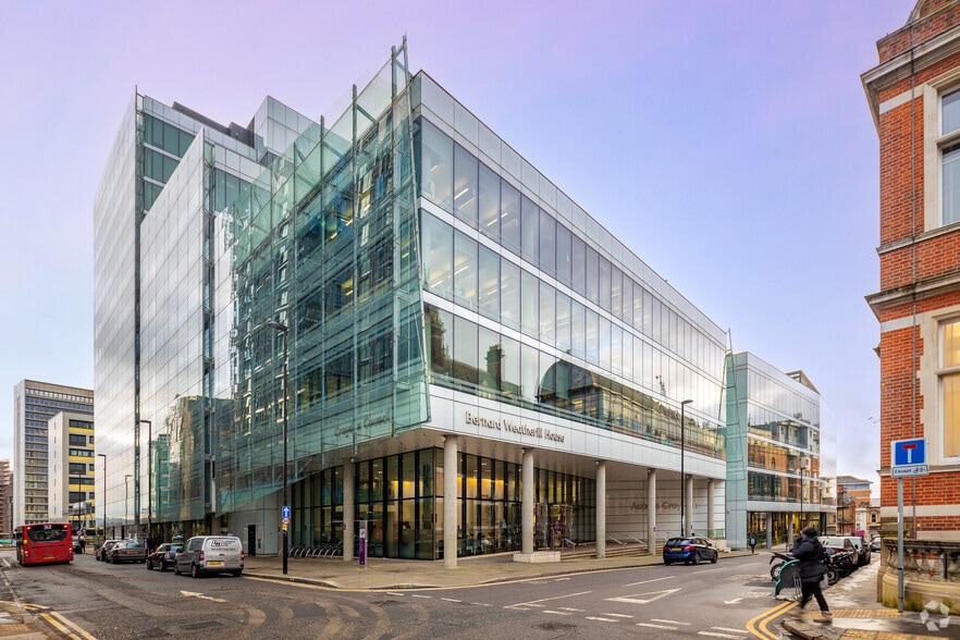 8 Mint Walk, Croydon to rent - Building Photo - Image 1 of 1