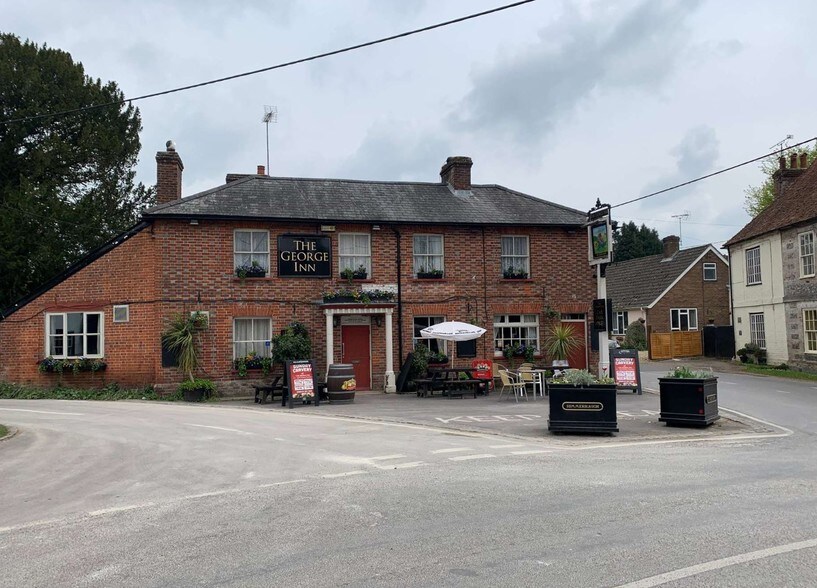 Egbury Rd, Andover for sale - Primary Photo - Image 1 of 1