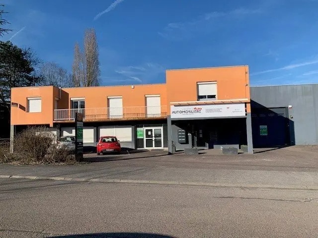 Vente Local d'activités 1 196 m²