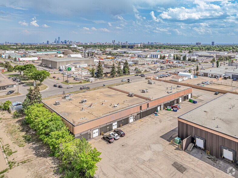 11472-11486 149 St NW, Edmonton, AB for rent - Aerial - Image 3 of 5