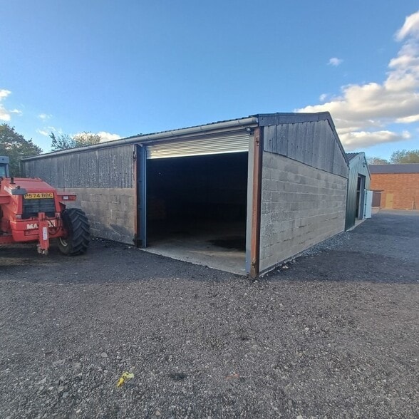 Yelvertoft Rd, Rugby to rent - Building Photo - Image 2 of 2