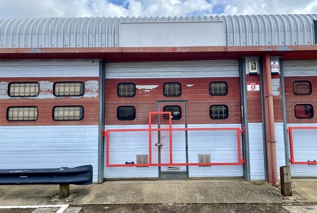 More details for Acacia Clos, Leighton Buzzard - Industrial to Rent