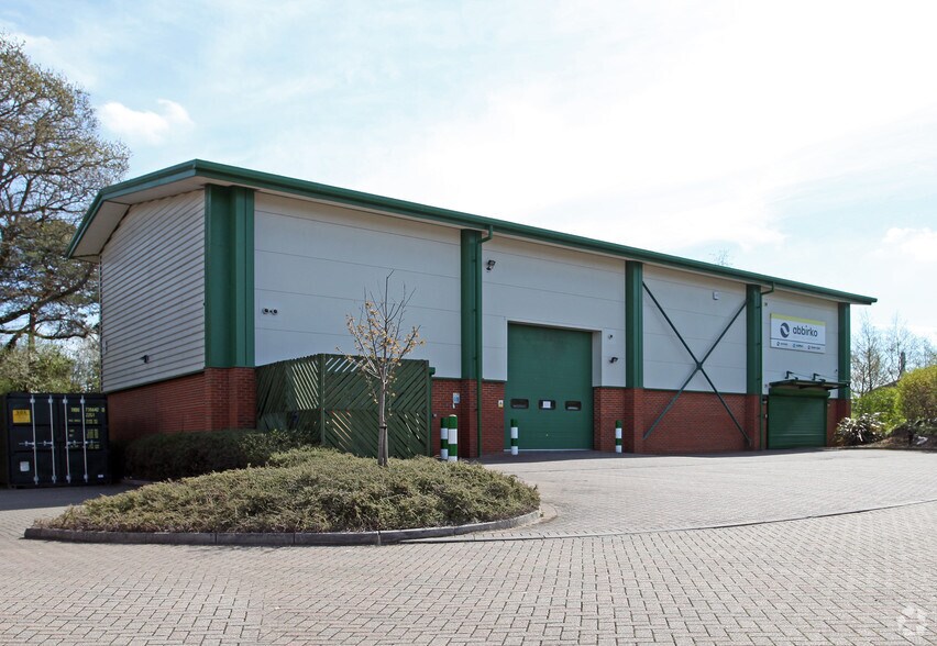 Brunel Rd, Totton for sale - Primary Photo - Image 1 of 1