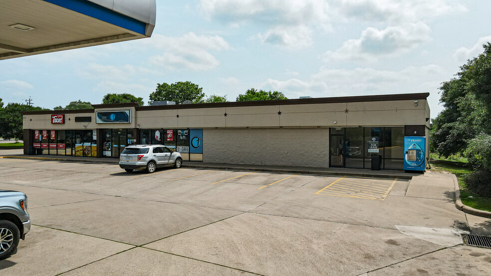 2000 Fm 158 Rd, College Station, TX for rent - Building Photo - Image 2 of 19