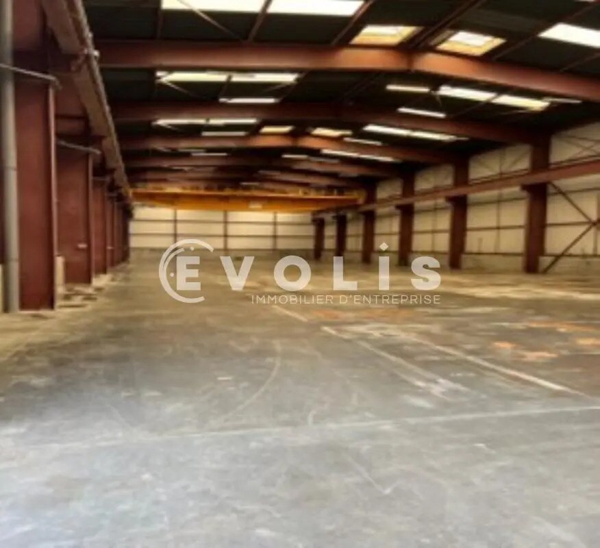 Light Industrial in SAINT-OUEN-L'AUMONE to rent Interior Photo- Image 1 of 5