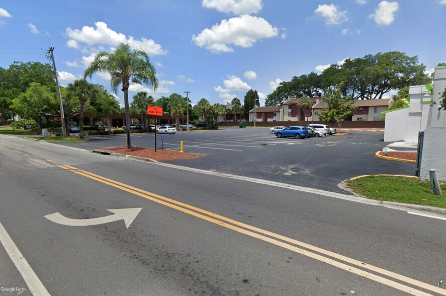 8602 N Dale Mabry Hwy, Tampa, FL for sale - Building Photo - Image 2 of 8