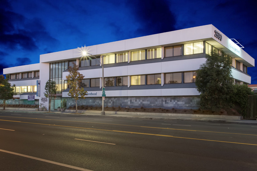 2690 Pacific Ave, Long Beach, CA for sale - Building Photo - Image 1 of 1