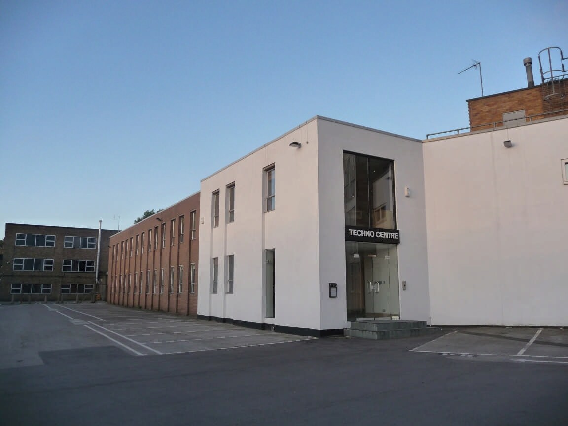 Station Rd, Leeds to rent Primary Photo- Image 1 of 4