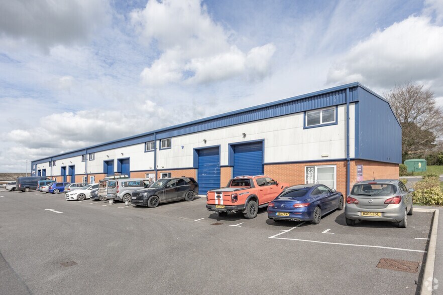 Challenger Way, Yeovil for sale - Primary Photo - Image 1 of 1