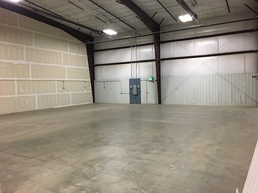 366 E 26th St E, Dickinson, ND to rent - Interior Photo - Image 3 of 5