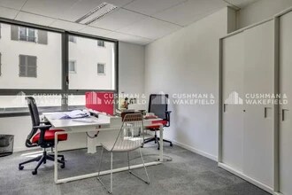 43-45 Avenue Paul Doumer, Rueil-Malmaison to rent Interior Photo- Image 1 of 7