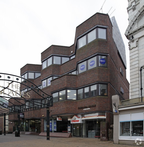 26 Market Sq, Bromley for sale - Primary Photo - Image 1 of 1