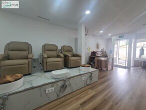 Retail in Yuncos, Toledo to rent Interior Photo- Image 2 of 8
