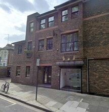 1D Colet Gdns, London to rent Interior Photo- Image 1 of 3