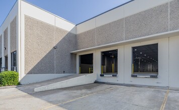 4750-4760 Goer Dr, North Charleston, SC to rent Interior Photo- Image 2 of 17